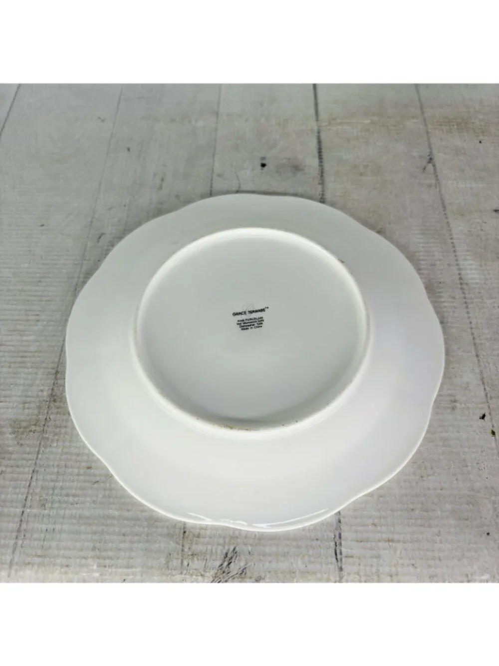 Grace's Teaware SUMMER BERRY Scalloped Gold Trim Porcelain Salad Plates Set 4